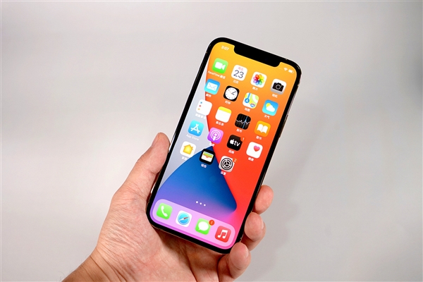 梅河口苹果手机维修分享iOS 14.2修订版已到，专属iPhone 12系列 